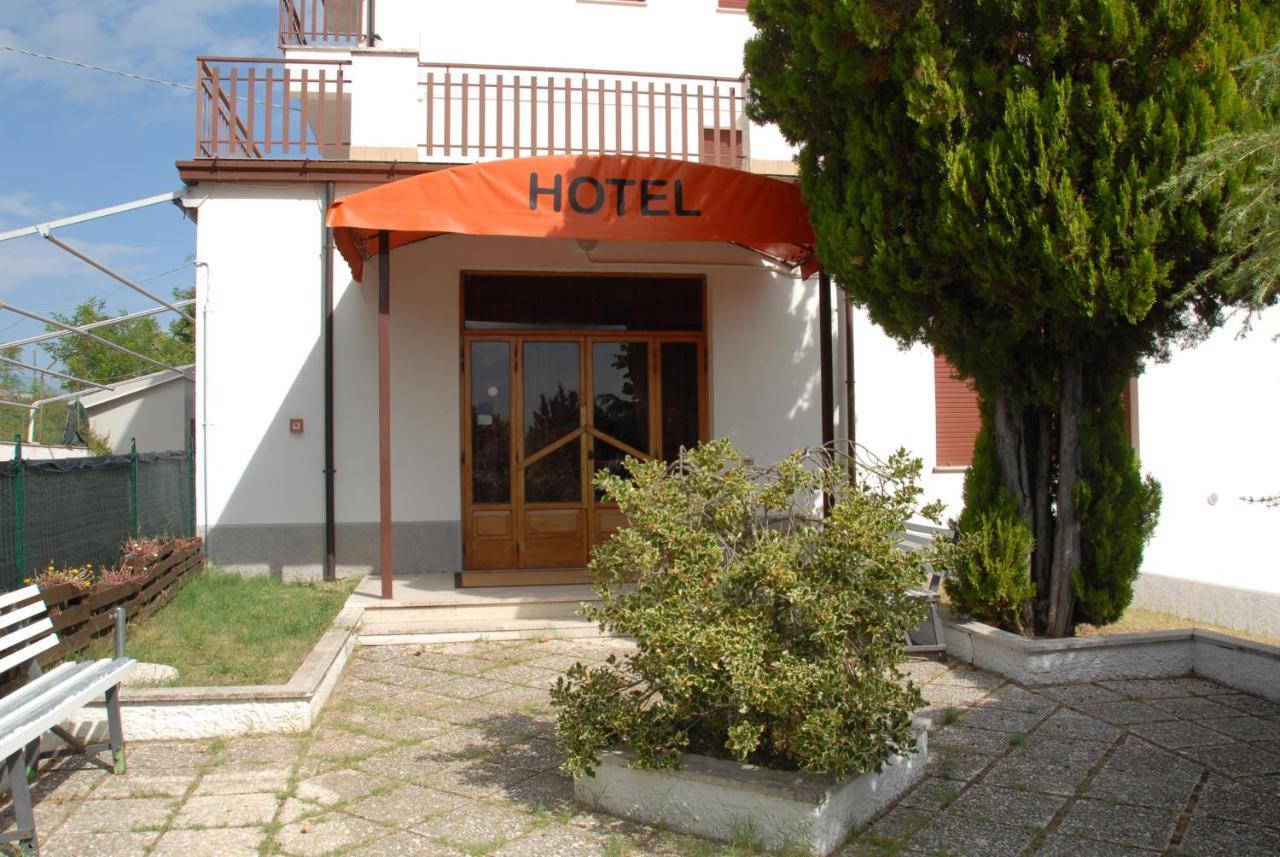 Hotel Del Duca Montedinove Buitenkant foto